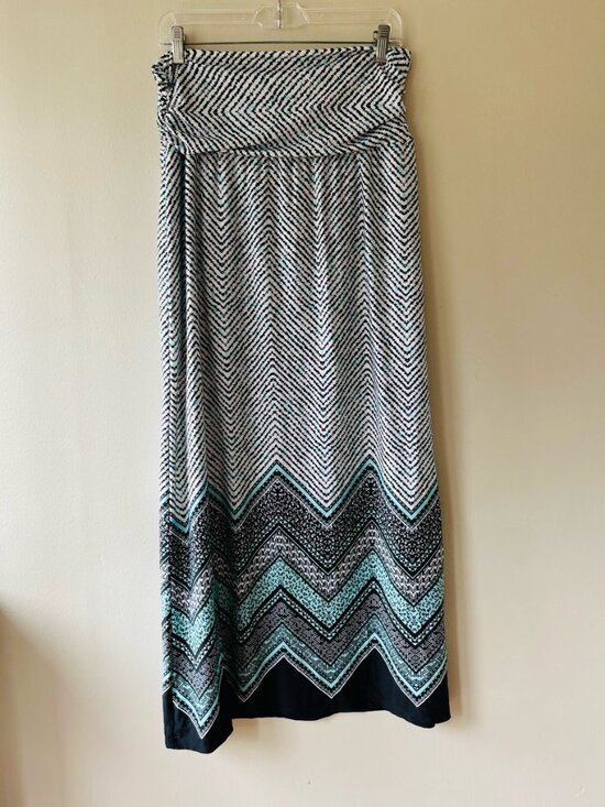 Maxi Skirt Sz XL Pull On Turquoise Gray ZigZag Design Stretch Straight Hem - Picture 2 of 7